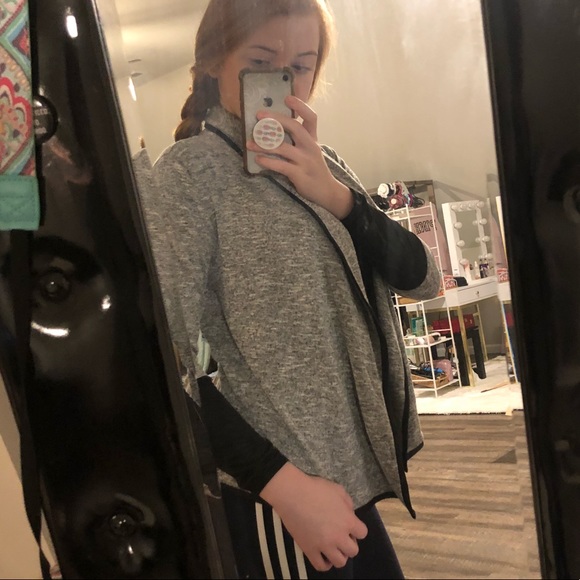 Cardigan - Picture 2 of 3